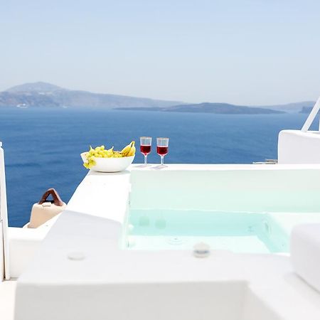 Delta Suites Oia  Bagian luar foto