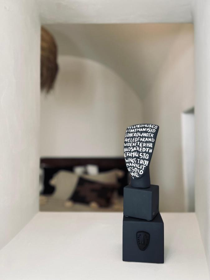 Delta Suites Oia  Bagian luar foto
