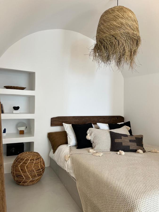 Delta Suites Oia  Bagian luar foto