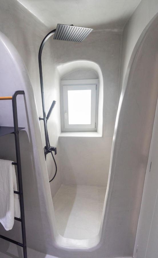 Delta Suites Oia  Bagian luar foto