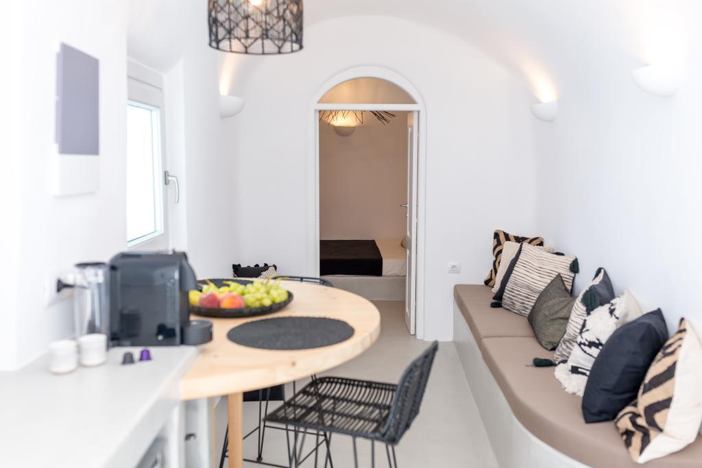 Delta Suites Oia  Bagian luar foto