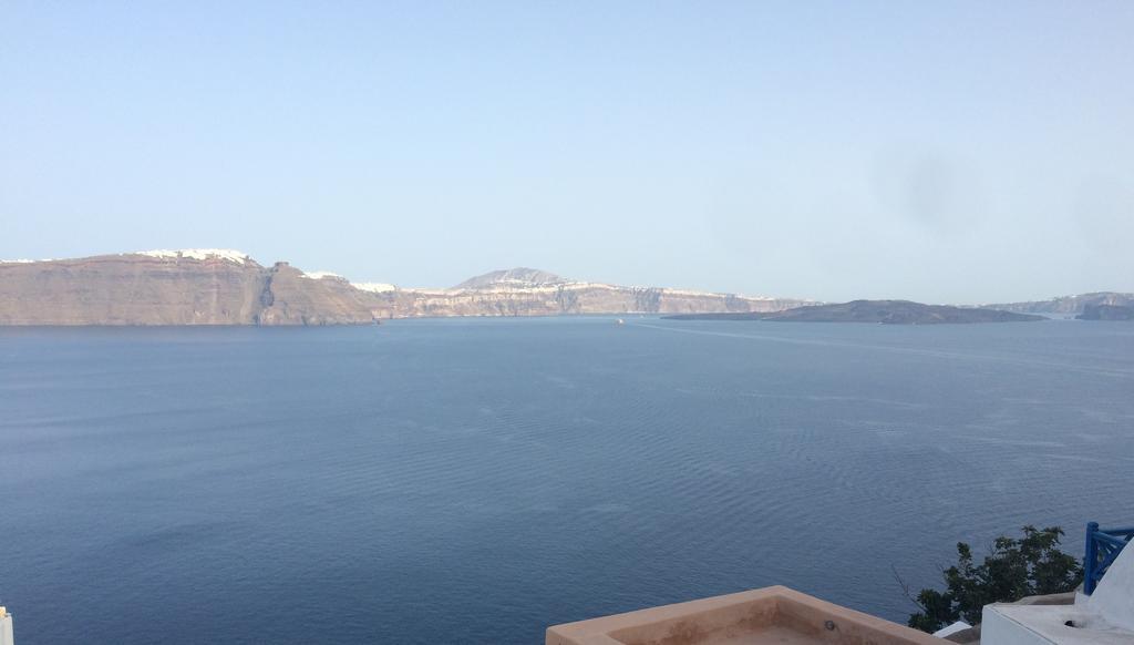 Delta Suites Oia  Bagian luar foto