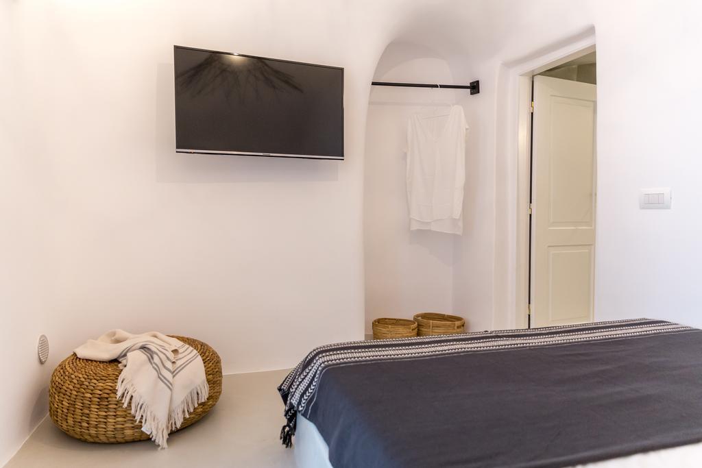 Delta Suites Oia  Bagian luar foto